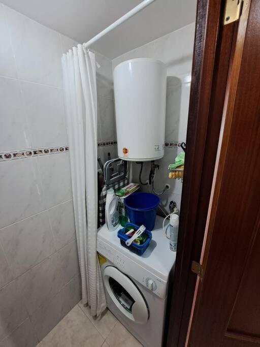 Holiday Center Apartamento Vistas Mar, Acceso Directo Playa Y Piscina 罗萨斯 外观 照片
