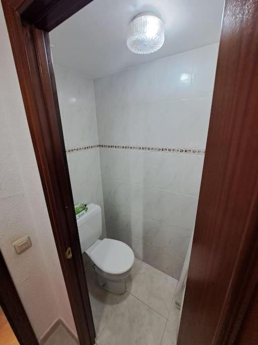 Holiday Center Apartamento Vistas Mar, Acceso Directo Playa Y Piscina 罗萨斯 外观 照片